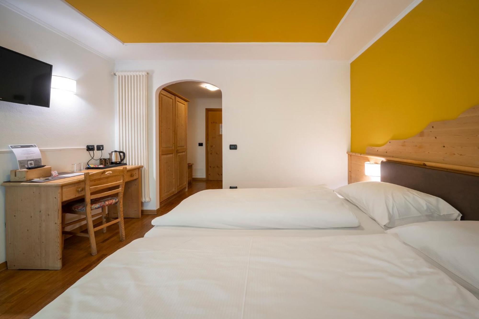 Hotel Erica تيزيرو المظهر الخارجي الصورة