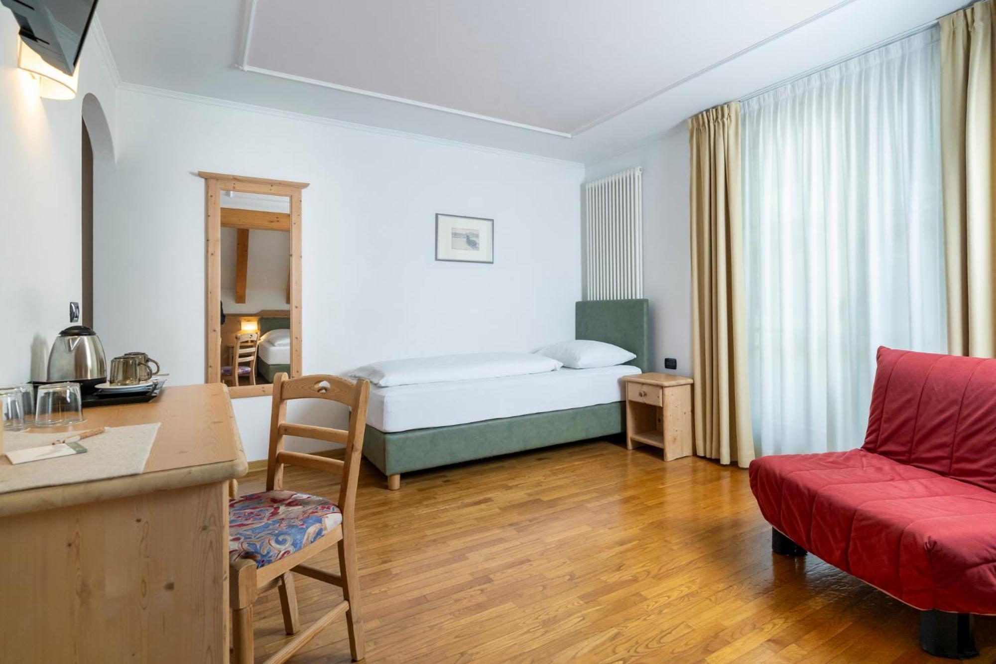 Hotel Erica تيزيرو المظهر الخارجي الصورة